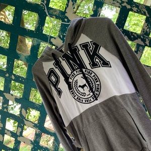 Pink sweatshirt\hoody